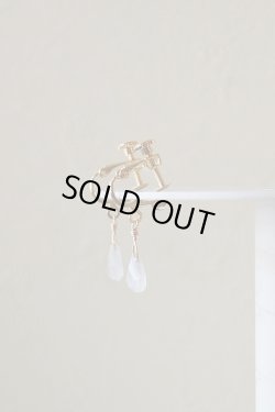 画像5: herbário【天然石・希少】ロイヤルブルームーンストーンのイヤリング【ピアスに変更可能】