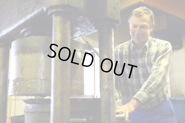 画像5: フランス産木の実のオイル2種と塩の花　ギフト箱入りセット (5)