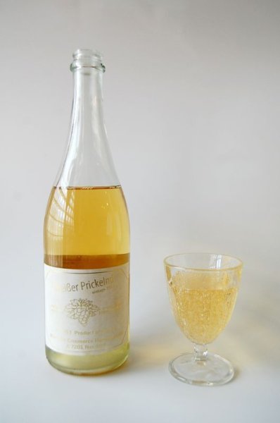 画像2: ワイン&コマース ワイサー プリッケルンド ≪スパークリングぶどうジュース≫(750ml) (2)